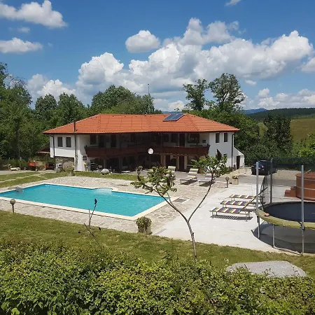 небесните пасбища Gasthof Osikovitsa